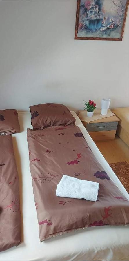 Kekturas-Tora Nyilo Badacsonyi Privat Berlemeny Leilighet Badacsonytomaj Eksteriør bilde